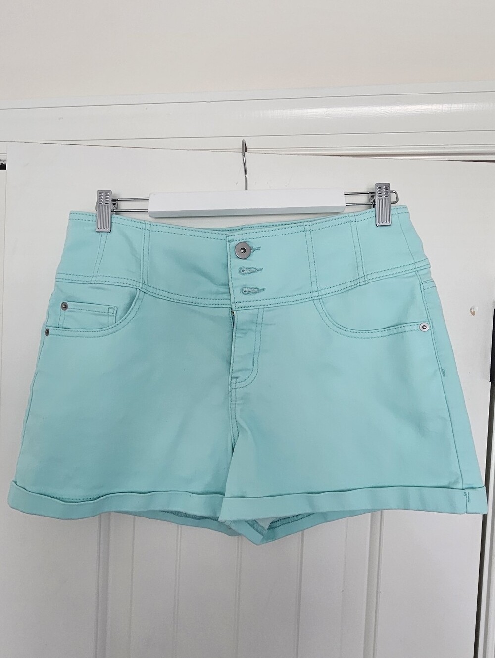 NOBO Mint Green High-Waist Casual Shorts